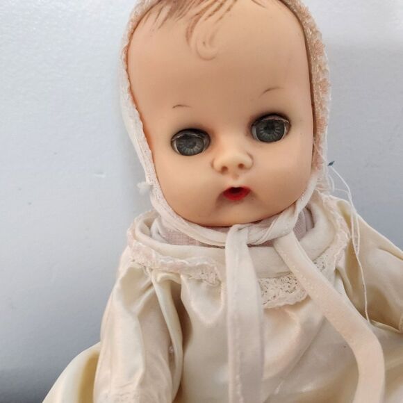 Vintage Vogue Ginnette vinyl 8” Baby Doll Drink & Wet Molded Hair 1950's - Picture 3 of 16